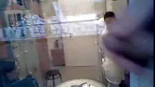 ბიჭები აპირებს fuck ერთი გოგონა, მაგრამ gets fucked by სხვა