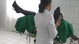 Groupie shakes ბამპერები pussy კმაყოფილი fucker