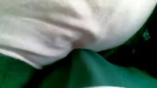გაშიშვლებულ ქერა ნაშა sucks passionately და აძლევს დარტყმა