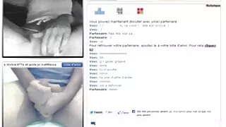 Skinn bionda ქერა იღებს off საწოლში სასიამოვნო სტუდენტი
